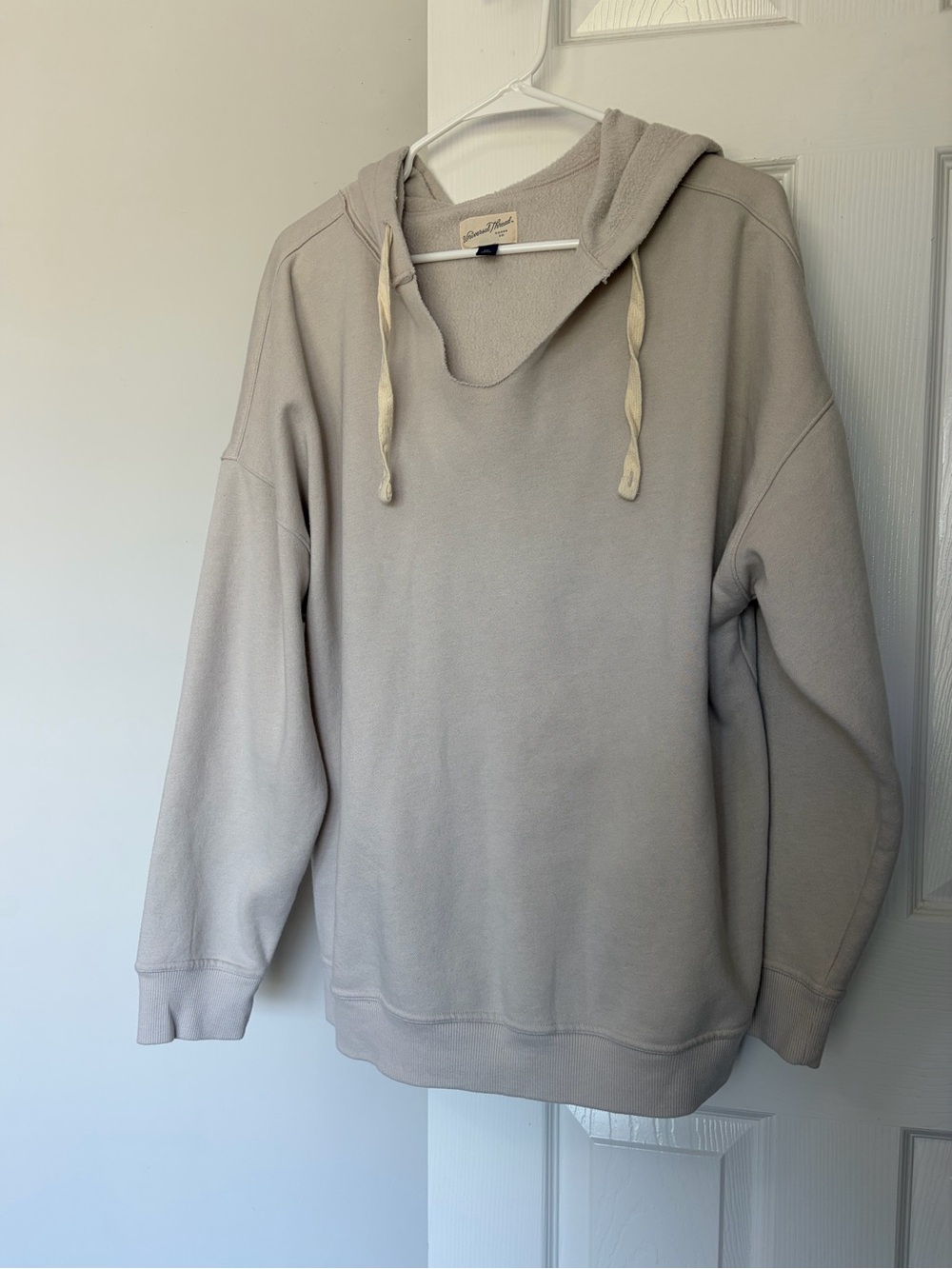 Universal Threads Hooded Pullover Sweatshirt - Light Taupe